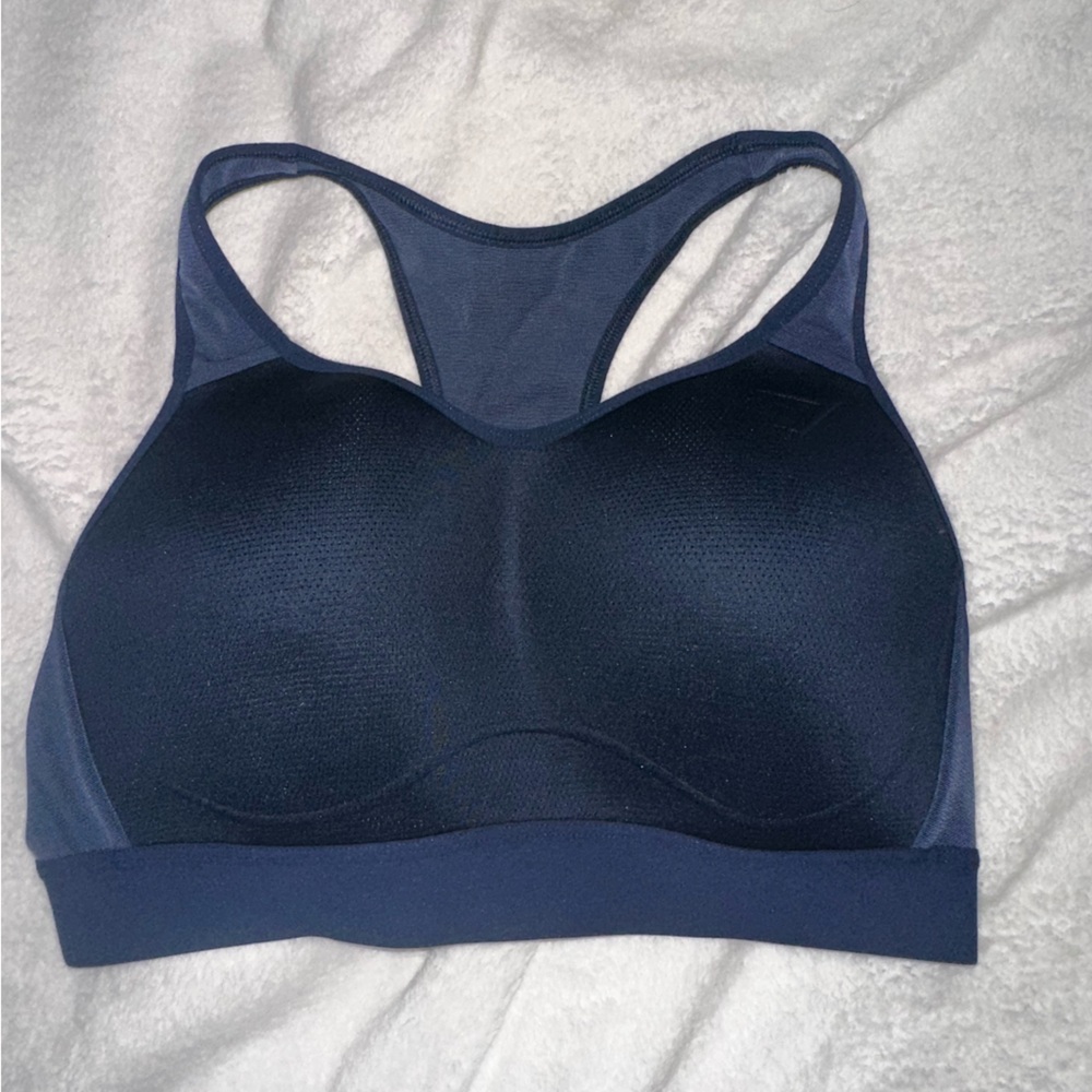 Gymshark L padded Bra
